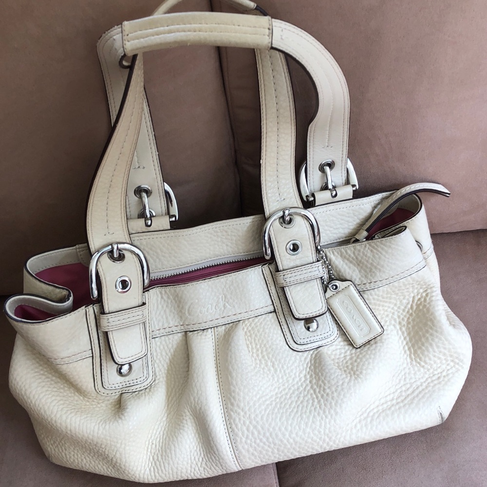 Authentic Coach - Picture 5 of 6